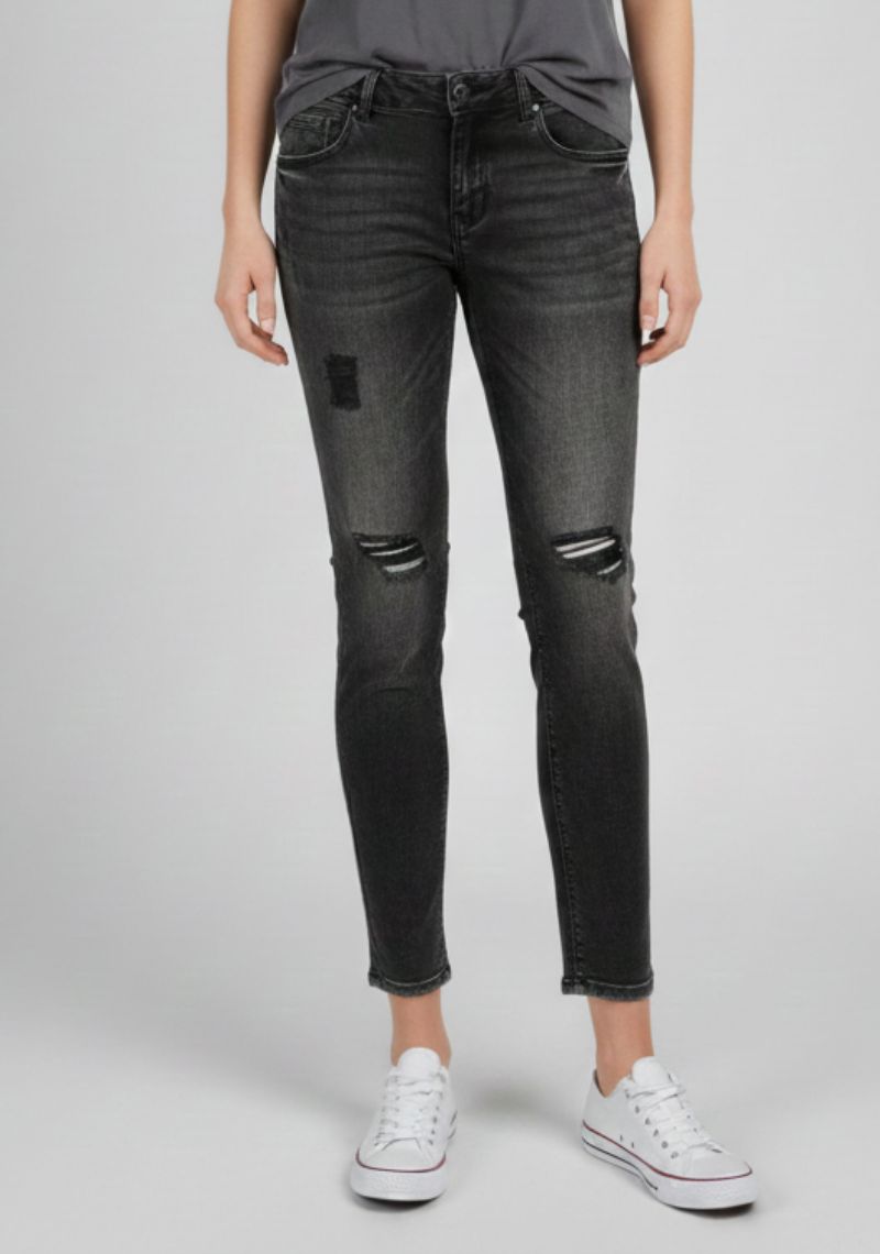 WOMEN JEAN (SL)-ASSORTED BLACK