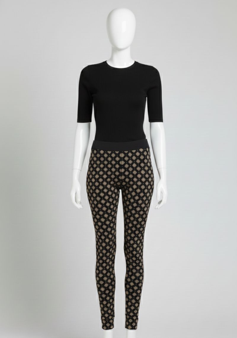 WOMENS LEGGINGS [MD] - BLACK CHECKED