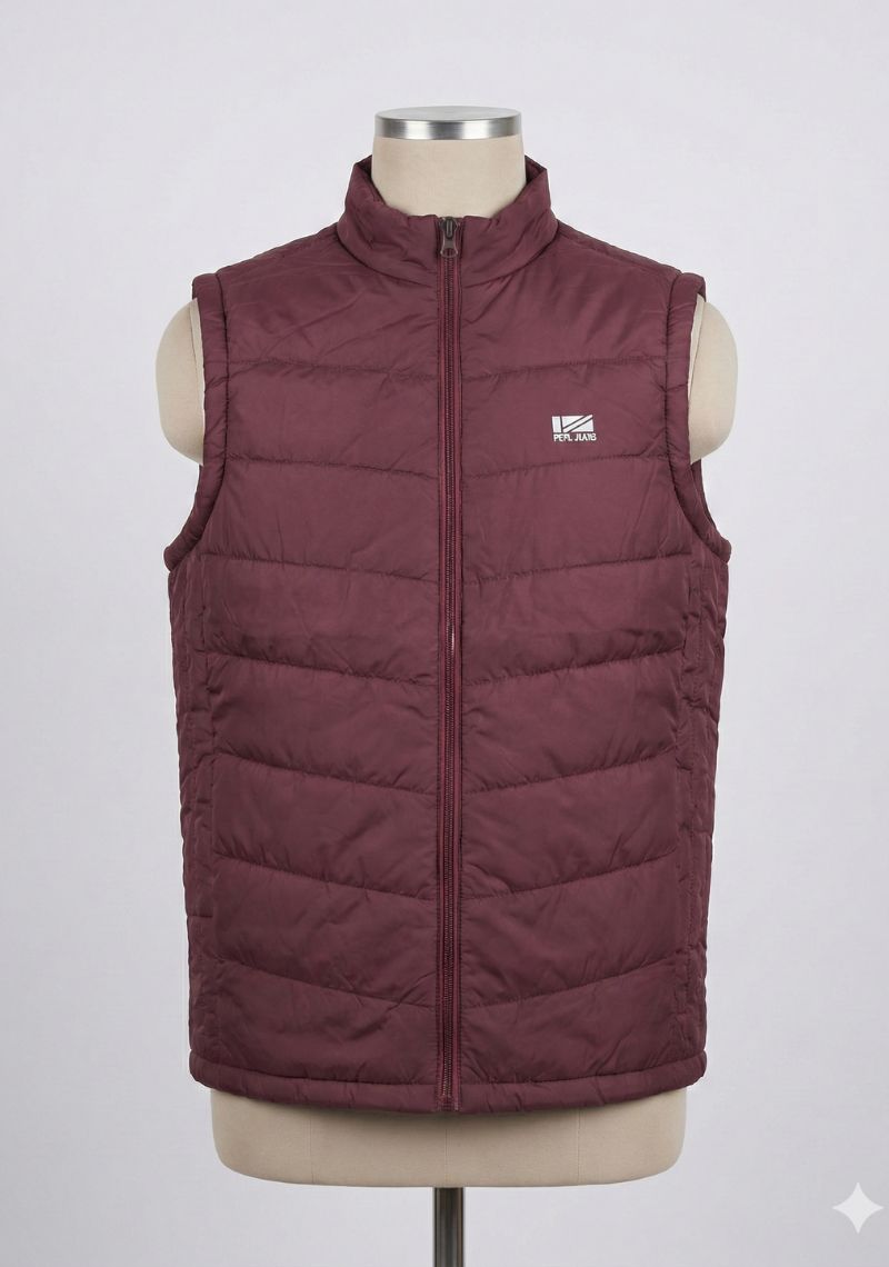 SLEEVELESS JACKET - MAROON