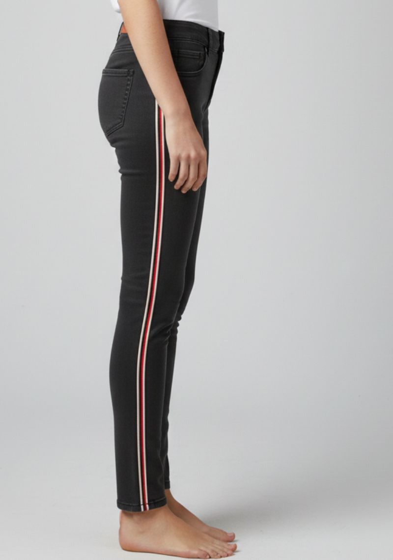 WOMEN JEAN (SL)- BLACK