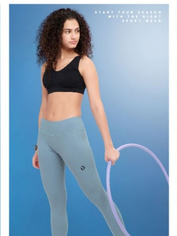 Womens Slim-Fit Tights